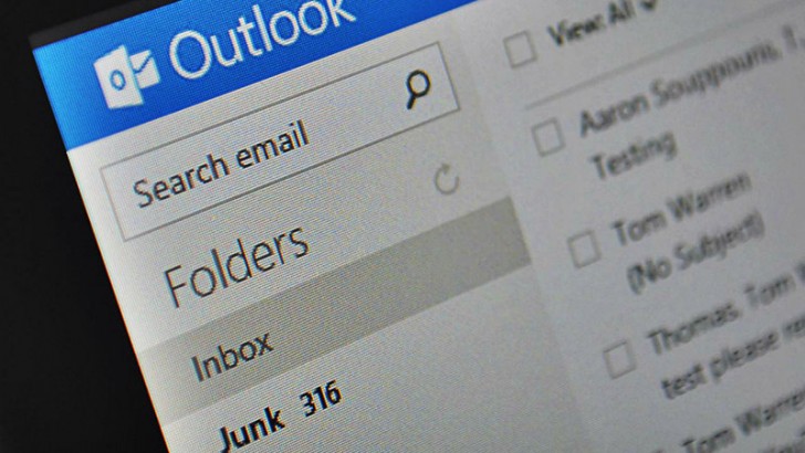 Microsoft começa a testar Outlook Premium